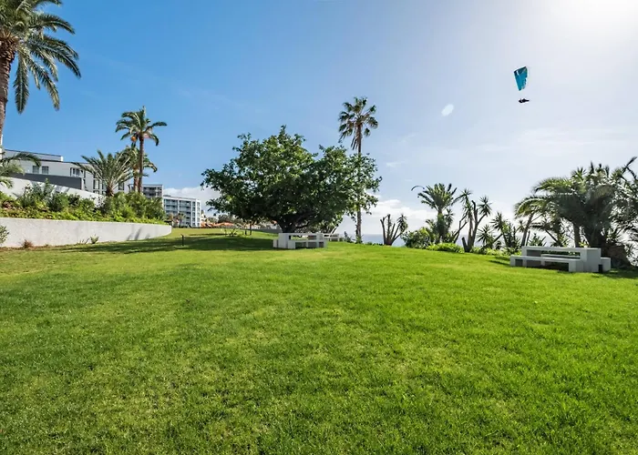 Oceans Glow By Homie