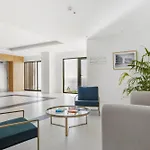 Oceans Glow By Homie Apartamento *