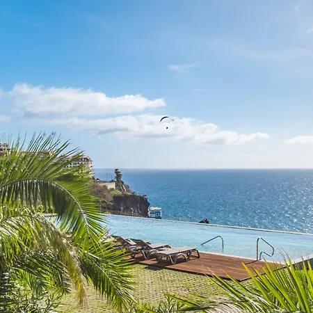 Ocean's Glow By Madeira Sun Travel Apartmán *