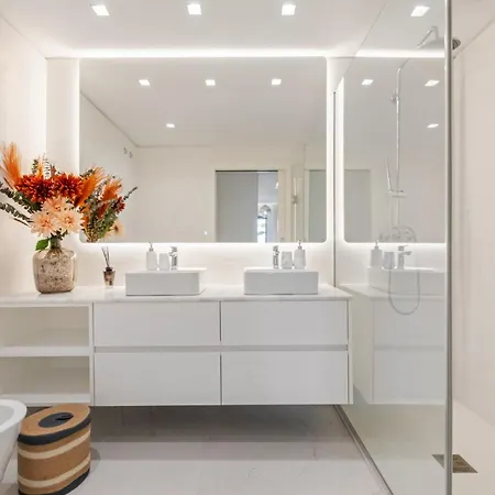 Oceans Glow By Homie *